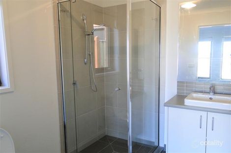 Property photo of 10 Kenora Way Mickleham VIC 3064