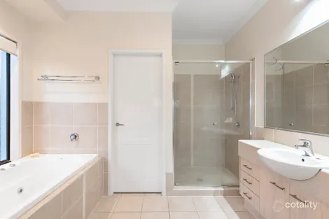 Property photo of 9 Picnic Creek Drive Coomera QLD 4209