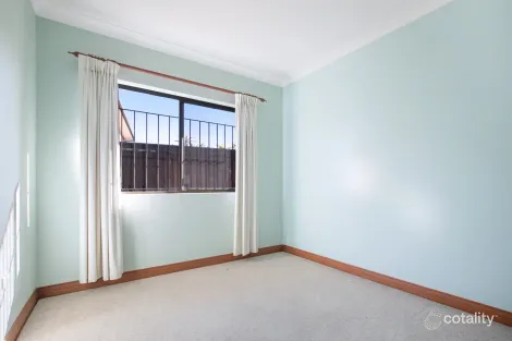 Property photo of 4 Taronne Street Carindale QLD 4152