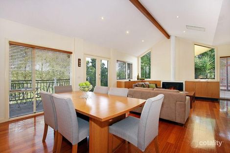 Property photo of 5 The Summit Ringwood North VIC 3134