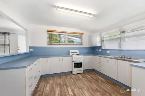 Property photo of 30 Barellan Street Cranbrook QLD 4814