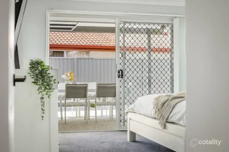 Property photo of 20 Notre Dame Court Varsity Lakes QLD 4227