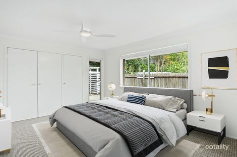 Property photo of 2/9 Avi Court Labrador QLD 4215