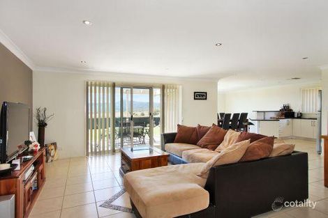 Property photo of 10 Verdelho Drive North Tamworth NSW 2340
