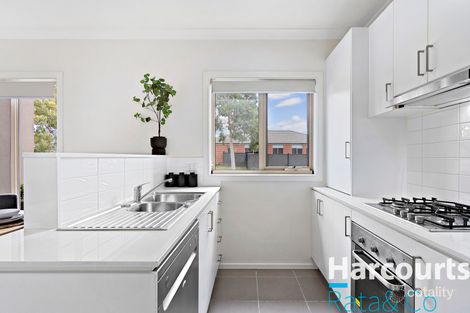Property photo of 182 Newbury Boulevard Craigieburn VIC 3064