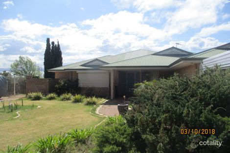 24 Josephine Way, Alexander Heights, WA 6064