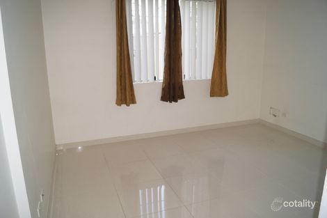 Property photo of 2/2-12 Civic Avenue Pendle Hill NSW 2145