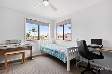 Property photo of 2/6 Lowood Court Varsity Lakes QLD 4227