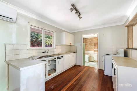 Property photo of 83 Glen Kedron Lane Kedron QLD 4031