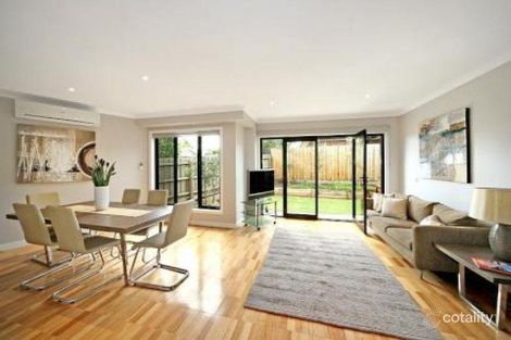Property photo of 3/4 Winbirra Parade Ashwood VIC 3147
