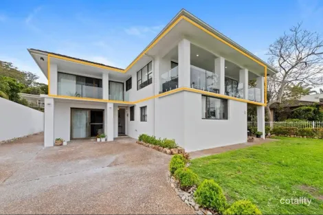 1/3 SANDY POINT RD, CORLETTE, NSW 2315