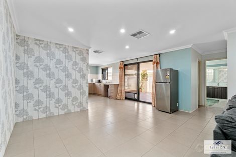 Property photo of 1 Caloria Chase Caversham WA 6055