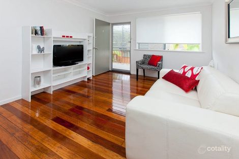 Property photo of 4/104 Bromley Street Kangaroo Point QLD 4169