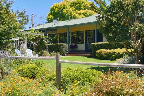 2874 Warburton Hwy, Wesburn, VIC 3799