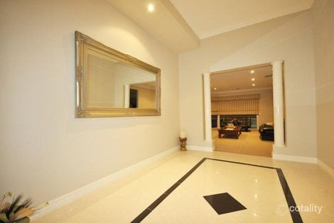 Property photo of 4 Sainsbury Court Greenvale VIC 3059
