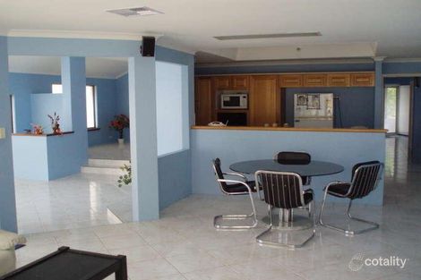 Property photo of 27 Monash Circle Marangaroo WA 6064