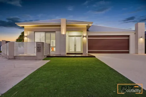 Property photo of 63 Wallangarra Road Carramar WA 6031