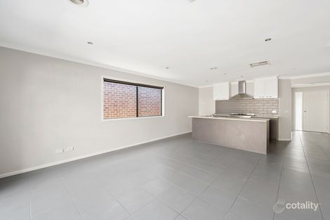 Property photo of 3 Dexter Crescent Clyde North VIC 3978
