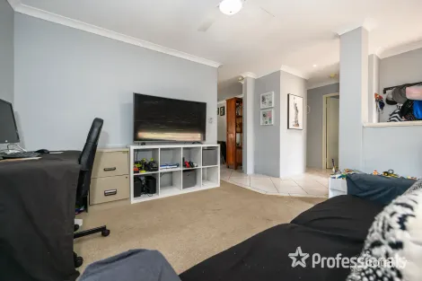 Property photo of 84 Stratton Boulevard Stratton WA 6056