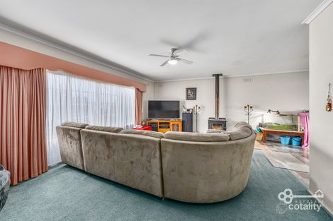 Property photo of 6 Hayes Crescent Mount Gambier SA 5290