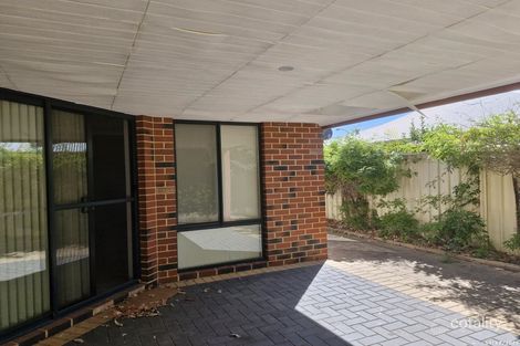 Property photo of 16 Milano Loop Seville Grove WA 6112