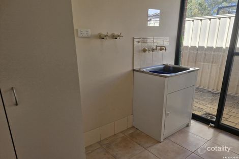 Property photo of 16 Milano Loop Seville Grove WA 6112