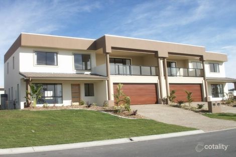 2/54 Codrington Cct, Pacific Pines, QLD 4211