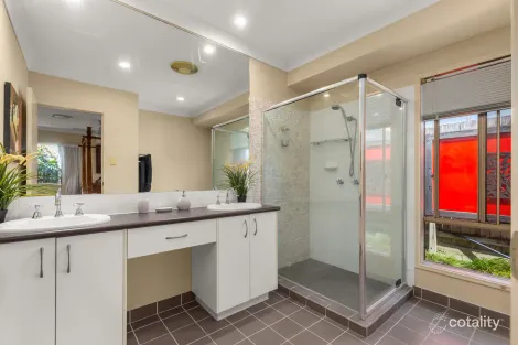 Property photo of 24 Amity Drive Rothwell QLD 4022