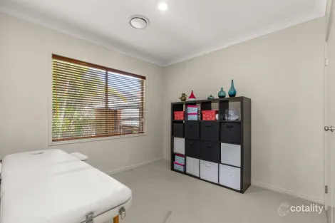 Property photo of 24 Amity Drive Rothwell QLD 4022