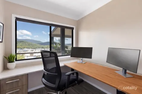 Property photo of 11 Whitehaven Crescent Cannonvale QLD 4802