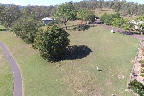 6 Bobby Jones Ct, Kooralbyn, QLD 4285