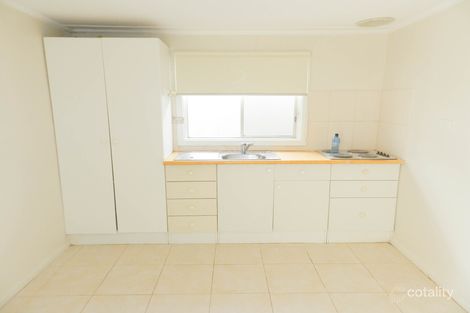 38 Ferngrove Rd, Canley Heights, NSW 2166