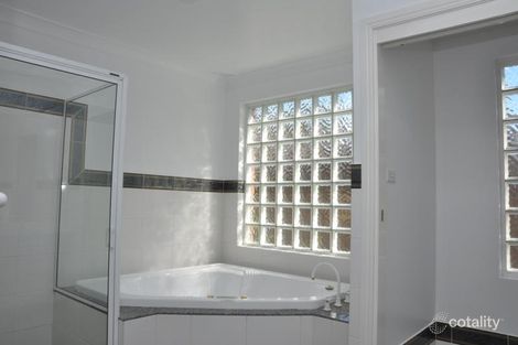 Property photo of 29 Yarawini Drive Orange NSW 2800