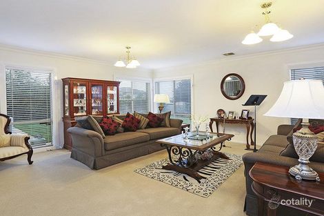 Property photo of 8 Waler Court Highton VIC 3216