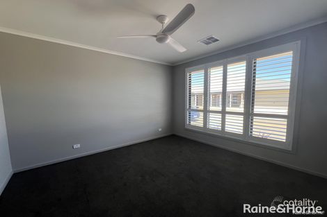 Property photo of 12 Angle Vale Road Evanston Gardens SA 5116