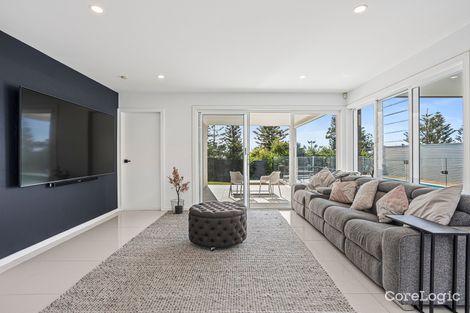 Property photo of 4 Torres Circuit Shell Cove NSW 2529