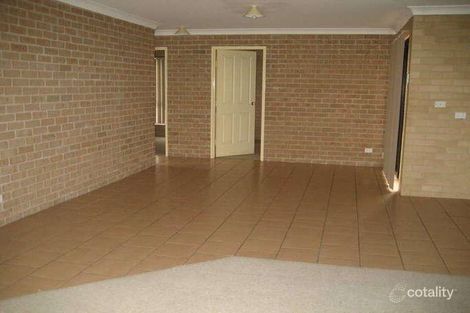 Property photo of 20 Pineview Circuit Young NSW 2594