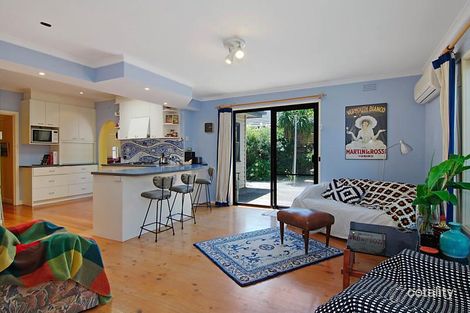 Property photo of 4 Eila Close Cheltenham VIC 3192