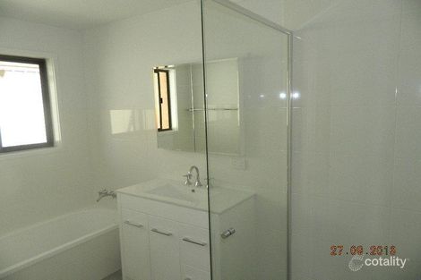 Property photo of 21 Paluna Street Riverhills QLD 4074