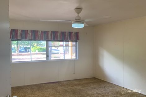 Property photo of 27 Brock Crescent Dysart QLD 4745