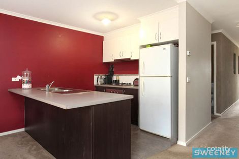 Property photo of 4 Sullivan Terrace Burnside VIC 3023