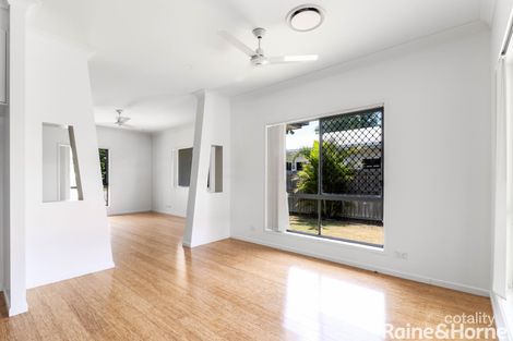 Property photo of 10 Bayswater Drive Urraween QLD 4655