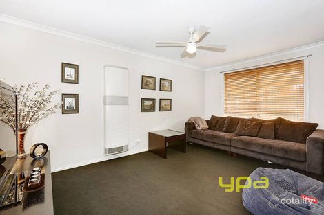 Property photo of 2/53A Pecks Road Sydenham VIC 3037