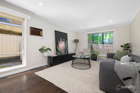 Property photo of 56 Illawarra Crescent Dandenong North VIC 3175