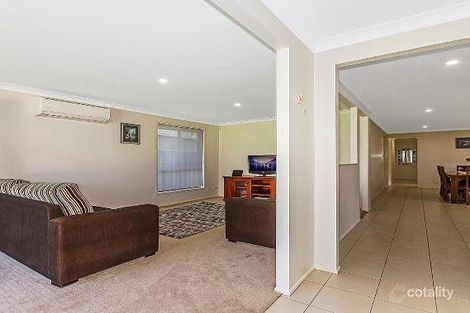 Property photo of 12 Connemara Street Wadalba NSW 2259