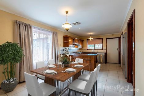 Property photo of 15 Sarona Street Dandenong VIC 3175
