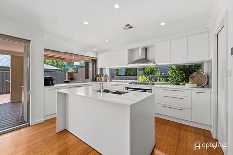 Property photo of 8 Brownbill Street Coombs ACT 2611