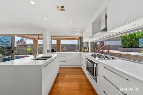 Property photo of 8 Brownbill Street Coombs ACT 2611