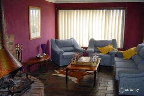 Property photo of 8 Vain Close Maryland NSW 2287