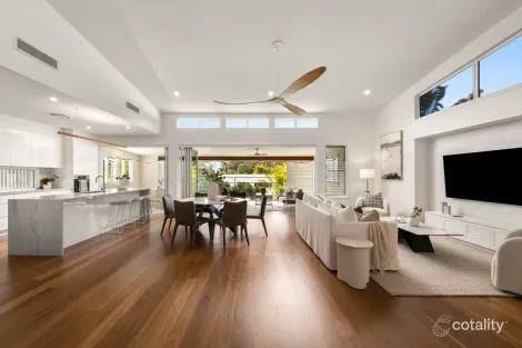 5 Tarnkun St, Alexandra Headland, QLD 4572